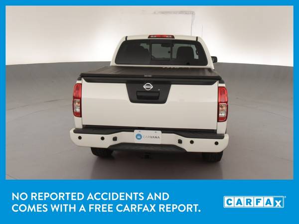 2016 Nissan Frontier Crew Cab PRO-4X Pickup 4D 5 ft pickup White for sale in Columbia, SC – photo 7