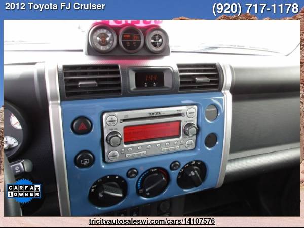 2012 TOYOTA FJ CRUISER BASE 4X4 4DR SUV 6M Family owned since 1971 for sale in MENASHA, WI – photo 14
