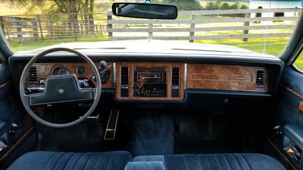 1987 Buick Lesabre Estate Wagon Original Super Clean One Owner for sale in Grinnell, IL – photo 20