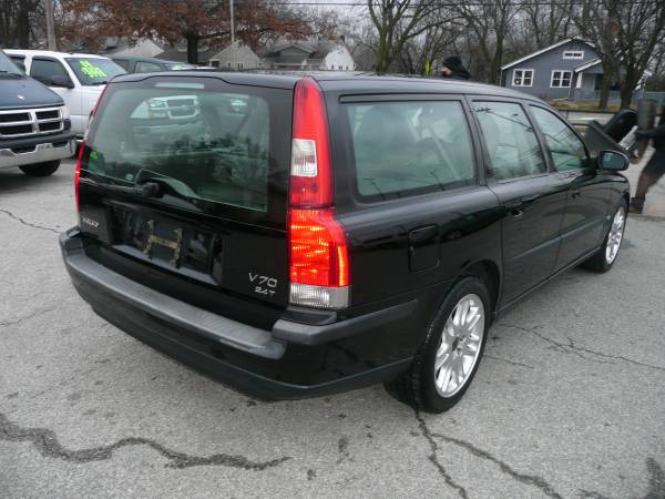 2003 VOLVO V70 wagon - cars & trucks - by dealer - vehicle... for sale in KCMO, MO – photo 6