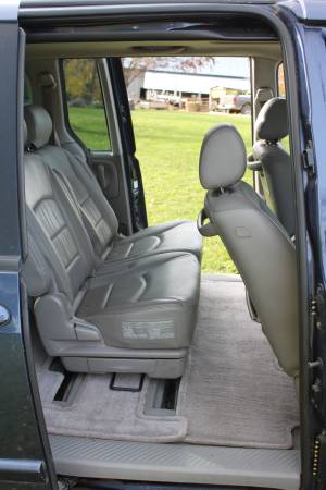 2003 Mazda MPV van, 143,108 miles, LEATHER & MOONROOF for sale in Woodville, WI – photo 23