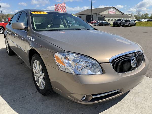 2006 Buick Lucerne 4dr Sdn CXS - - by dealer - vehicle for sale in Chesaning, MI – photo 3