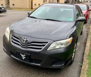 2011 Toyota Camry - cars & trucks - by owner - vehicle automotive sale for sale in Mcmechen, WV – photo 3
