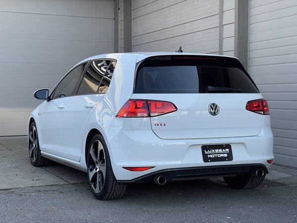 2016 Volkswagen Golf GTI SE w/Performance Pkg - - by for sale in Milwaukie, OR – photo 5