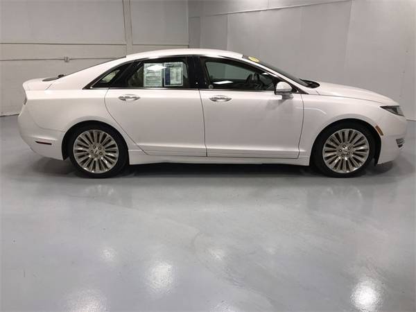 2013 Lincoln MKZ Base with - cars & trucks - by dealer - vehicle... for sale in Wapakoneta, IN – photo 4