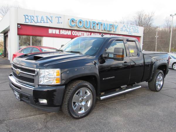 2011 Chevy Silverado 1500 LT Ext Cab 4WD - cars & trucks - by dealer... for sale in Alliance, OH – photo 21