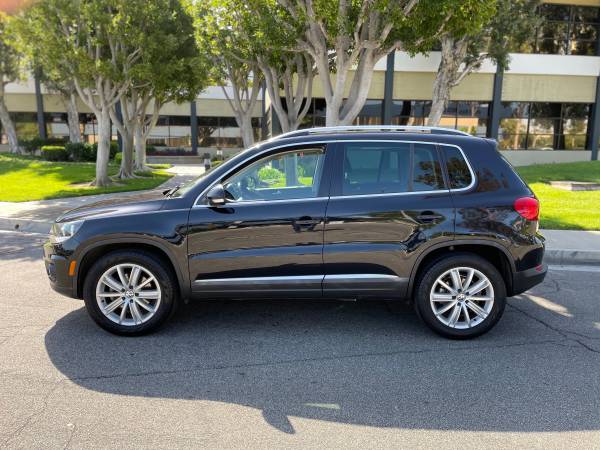 2014 Volkswagen VW Tiguan SEL 1-Owner! Navigation - 2 Keys - cars for sale in Irvine, CA – photo 4