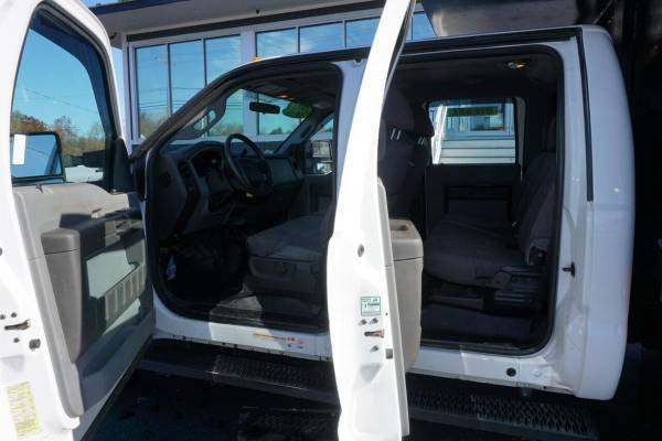 2012 Ford F-550 Super Duty 4X4 4dr Crew Cab 176.2 200.2 in. WB... for sale in Plaistow, NH – photo 11