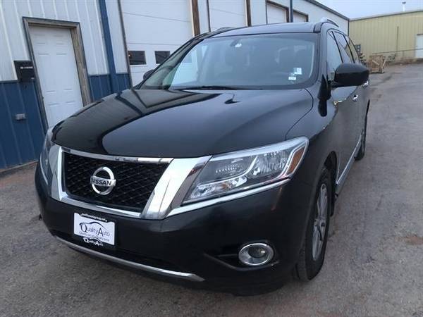 2015 NISSAN PATHFINDER SL - SUV - cars & trucks - by dealer -... for sale in Gillette, WY – photo 2