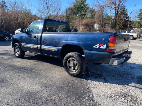 2002 Chevy Silverado 1500 4x4 146k Miles - cars & trucks - by owner... for sale in Hooksett, NH – photo 2
