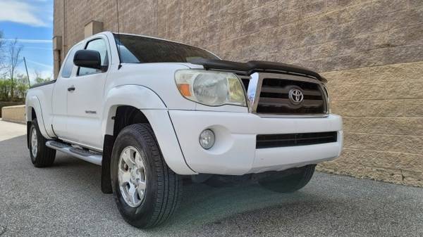 2009 Toyota Tacoma PreRunner - - by dealer - vehicle for sale in Georgetown, KY – photo 24
