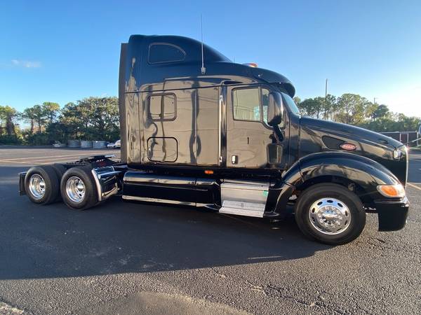 2007 Peterbilt 387 semi truck CAT C15, 13 Speed, last of the good... for sale in Fort Myers, FL – photo 17