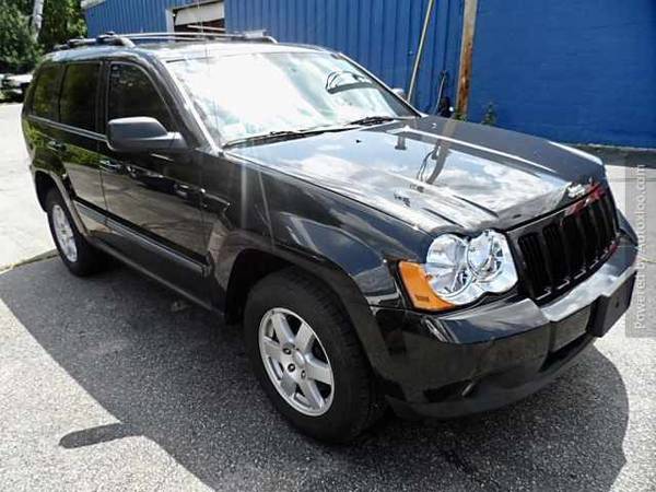 2008 Jeep Grand Cherokee Laredo Clean Carfax for sale in Manchester, MA – photo 2