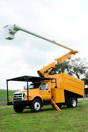 2006 Ford F-650 Super Duty Altec Over Center 61 foot Height Bucket -... for sale in Hollywood, FL – photo 4