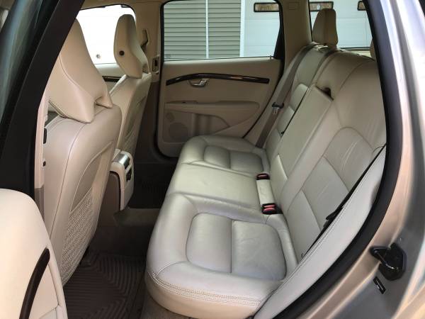 2013 Volvo XC70 3 2 AWD Bluetooth BLIS - - by for sale in Bethany, CT – photo 18