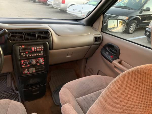 2005 Pontiac Montana Extrnded minivan with remote starter for sale in Indianapolis, IN – photo 5