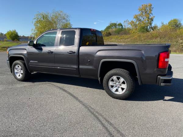 2015 GMC Sierra 1500 SLE 4X4 double cab..... 1-owner for sale in Burnt Hills, NY – photo 4