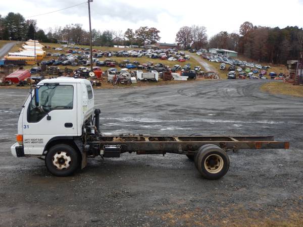 2000 Isuzu NPR Cab & Chassis Needs Brake Booster Runs and Drives for sale in Ruckersville, VA – photo 2