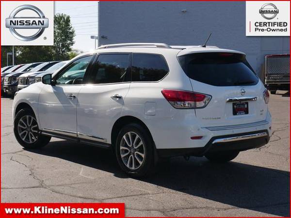 2016 Nissan Pathfinder SL for sale in Maplewood, MN – photo 10