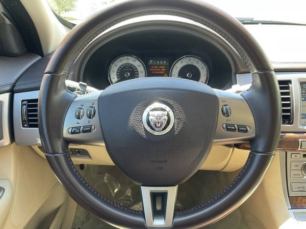 2011 Jaguar XF Premium ONLY 76K MILES EXCELENT COLOR LOADED for sale in Sarasota, FL – photo 7