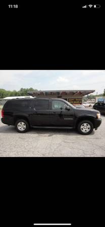 2011 CHEVROLET SUBURBAN LT ONLY 89k LOADED ! - - by for sale in Concord, NC – photo 2