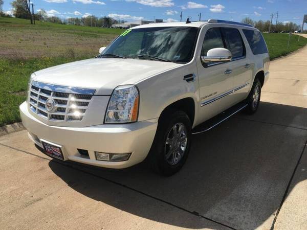 *SALE*2007 CADILLAC ESCALADE ESV*LOW MILES*SHARP* for sale in Troy, MO – photo 3