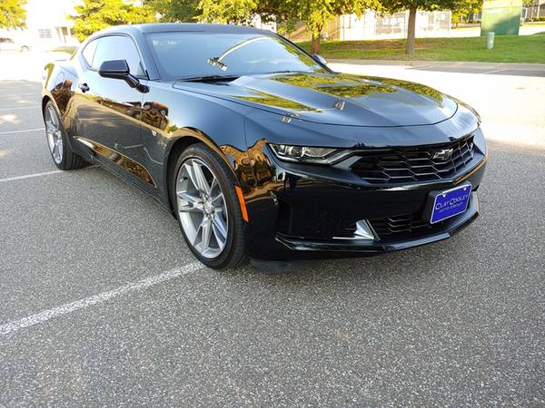 2019 CHEVROLET CAMARO RS ONLY 5,000 MILES! SUNROOF! 1 OWNER! MINT COND for sale in Norman, TX – photo 2