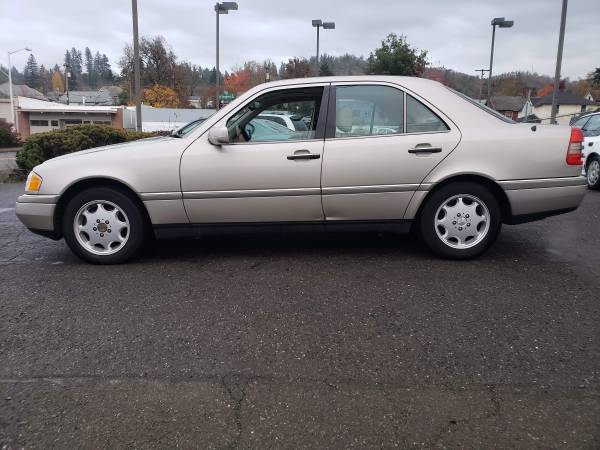 1997 Mercedes Benz C280 ((Clean Title, Deal!)) - cars & trucks - by... for sale in Roseburg, OR – photo 2