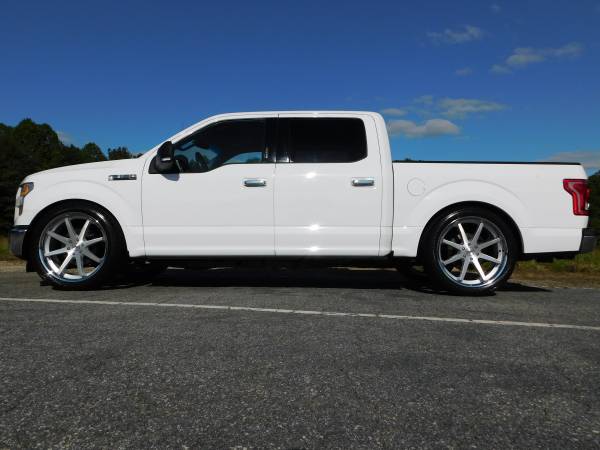 5/7 LOWERED 15 FORD F-150 XLT SUPERCREW 5.0L COYOTE *24X10 KMC*... for sale in KERNERSVILLE, NC – photo 9
