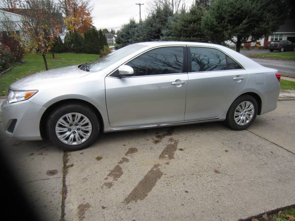 2012 toyota camry LE - cars & trucks - by owner - vehicle automotive... for sale in utica, NY – photo 2