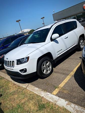 JEEP JEEP JUST $1,500 TO BEEP BEEP - cars & trucks - by dealer -... for sale in Arlington, TX – photo 6