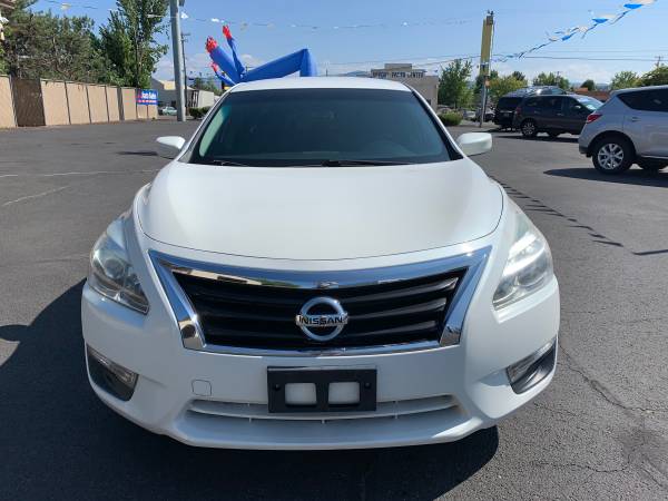 2013 NISSAN ALTIMA - cars & trucks - by dealer - vehicle automotive... for sale in Medford, OR – photo 3