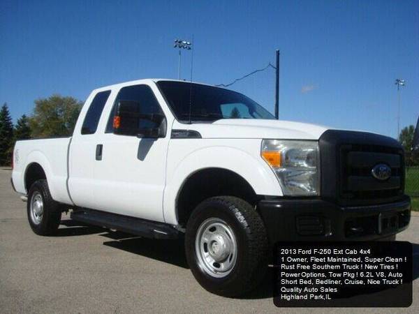 2013 Ford F250 4x4 Ext Cab F-250 F350 4WD Rust Free V8 1 Owner Carfax for sale in Highland Park, WI – photo 2