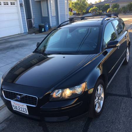 2007 Volvo V50 Automatic Wagon Clean AC New Tires Leather Reliable for sale in San Diego, CA – photo 5