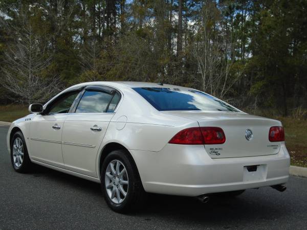 BUICK LUCERNE CXL 2008 - - by dealer - vehicle for sale in Gainesville, FL – photo 4