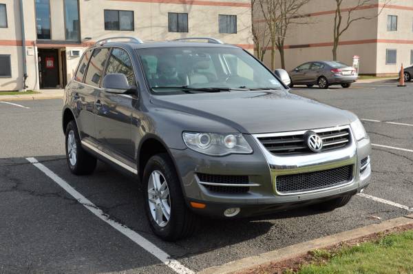 Car Sale_VW TOUAREG - cars & trucks - by owner - vehicle automotive... for sale in Hershey, PA – photo 11