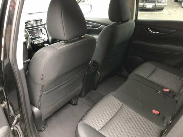 2018 Nissan Rogue All Wheel Drive Magnetic Bla for sale in Johnstown , PA – photo 24
