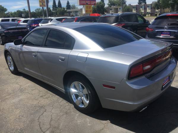 2013 Dodge Charger SE LOW MILES! (US MOTORS) for sale in Stockton, CA – photo 2