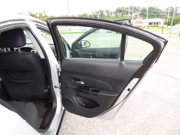 2013 Chevrolet Cruze 1LT*RUNS NICE*90DAYS WRNTY*CLEAN TITLE*LOW... for sale in Roanoke, VA – photo 15