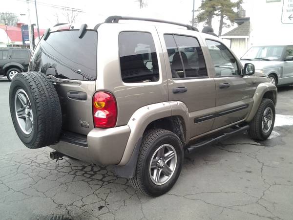 2004 Jeep Liberty Renegade - - by dealer - vehicle for sale in Bausman, PA – photo 5