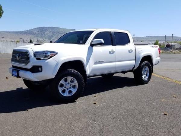 2017 Toyota Tacoma 4x4 4WD Truck TRD Sport Double Cab 5 Bed V6 Crew for sale in Klamath Falls, OR – photo 17