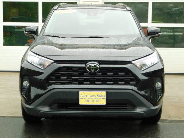 2019 TOYOTA RAV4 XLE AWD~LOADED~LIKE-NEW~REMAINDER FACTORY WARRANTY!... for sale in Barre, VT – photo 2