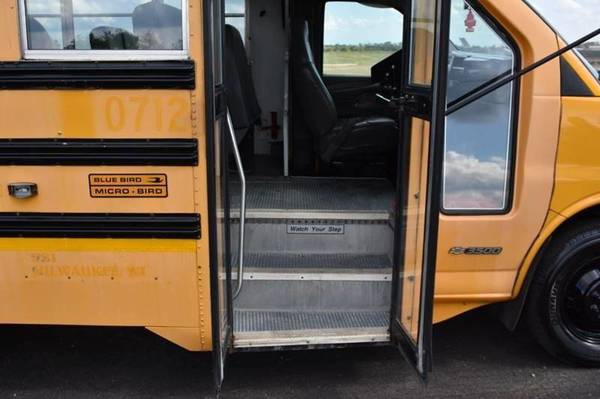 2006 Chevrolet 3500 6.6 Duramax Diesel Mini School Bus for sale in Kalamazoo, MI – photo 20