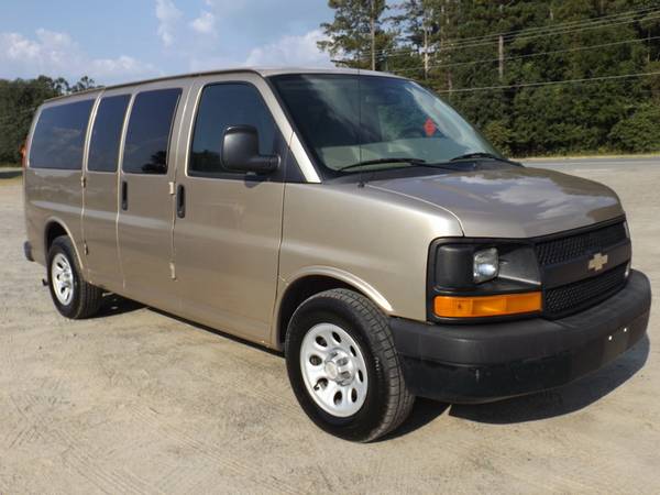 2011 Chevrolet Express 8 Passenger Van for sale in Kathleen, GA – photo 4