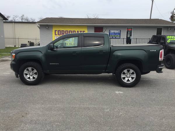 HURRY! 2015 GMC CANYON SLE CREW CAB 4 DOOR 4X4 W 100K MILES - cars & for sale in Wilmington, NC – photo 2