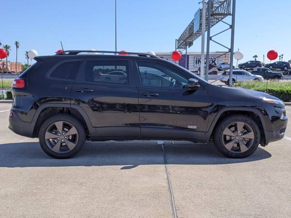 2017 Jeep Cherokee Latitude SKU: HW534596 SUV - - by for sale in Corpus Christi, TX – photo 5
