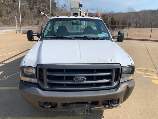 2003 Ford F-350 - MTI Bucket Utility Boom Truck - Clean Title - cars for sale in Kimmswick, KY – photo 9