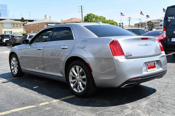 2018 Chrysler 300 Limited - - by dealer - vehicle for sale in Oak Lawn, IL – photo 6