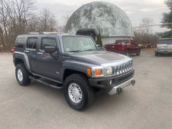 2009 Hummer H3!!! HAS ONLY 108k MILES 5 CYLINDERS - cars & trucks -... for sale in leominster, MA – photo 3