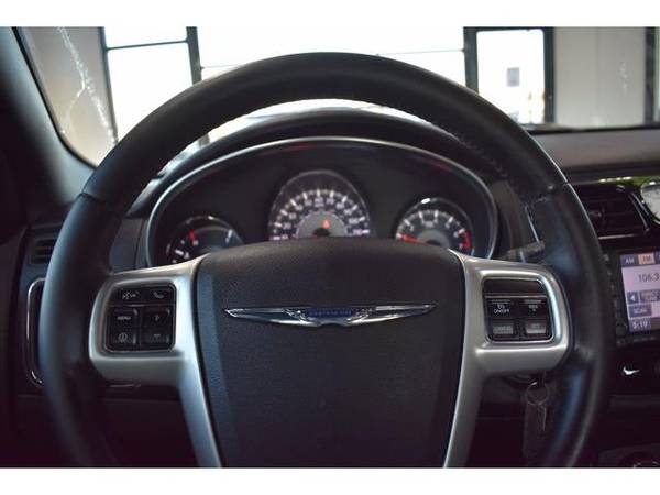 2011 Chrysler 200 Limited - sedan - cars & trucks - by dealer -... for sale in Crystal Lake, IL – photo 17